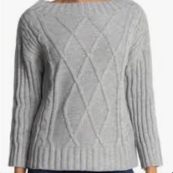 BB Dakota by Steve Madden Sweater - Picture 1 of 9